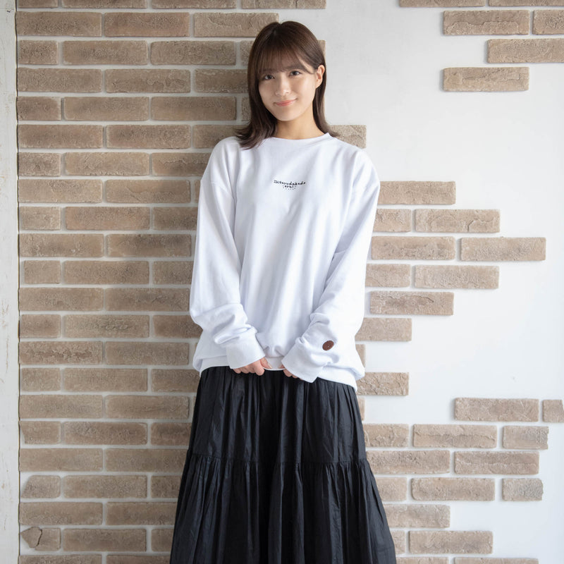 Nana Oda's sweatshirt that makes you feel great just by being alive (white)