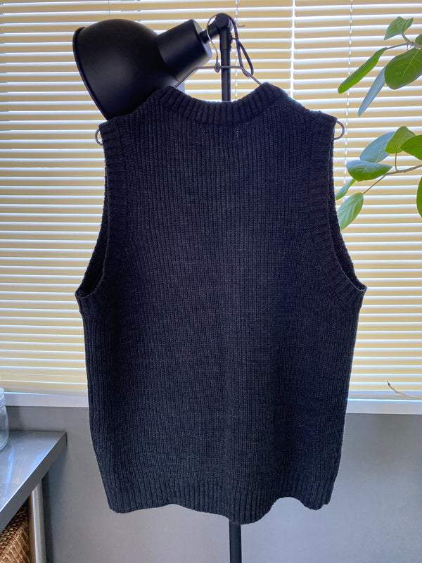 Miyu knit vest