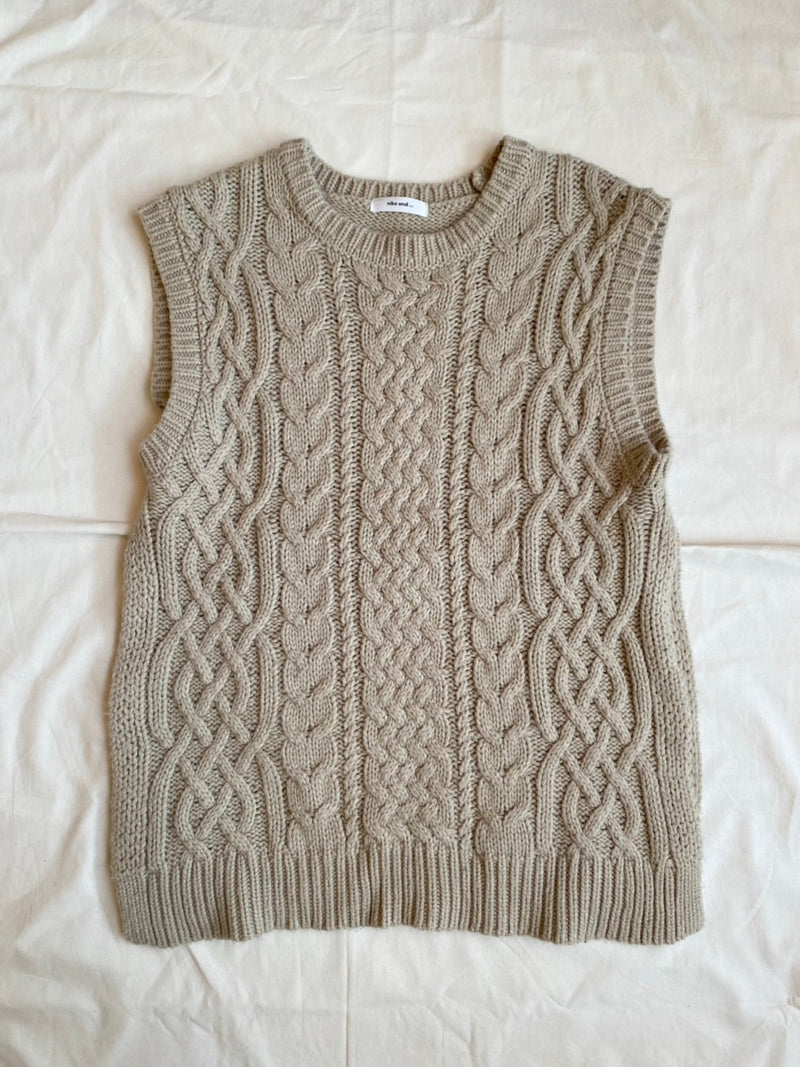[Kimura Seinan] niko and... knit vest